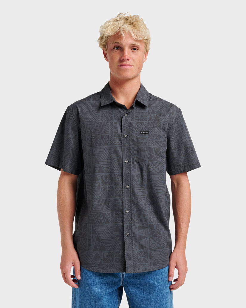 quicksilver dress shirts Quiksilver Men's Shore Break Classic Short Sleeve Button-Up Shirt Sunrise to sundowners Men's QuickSilver Long T-shirt