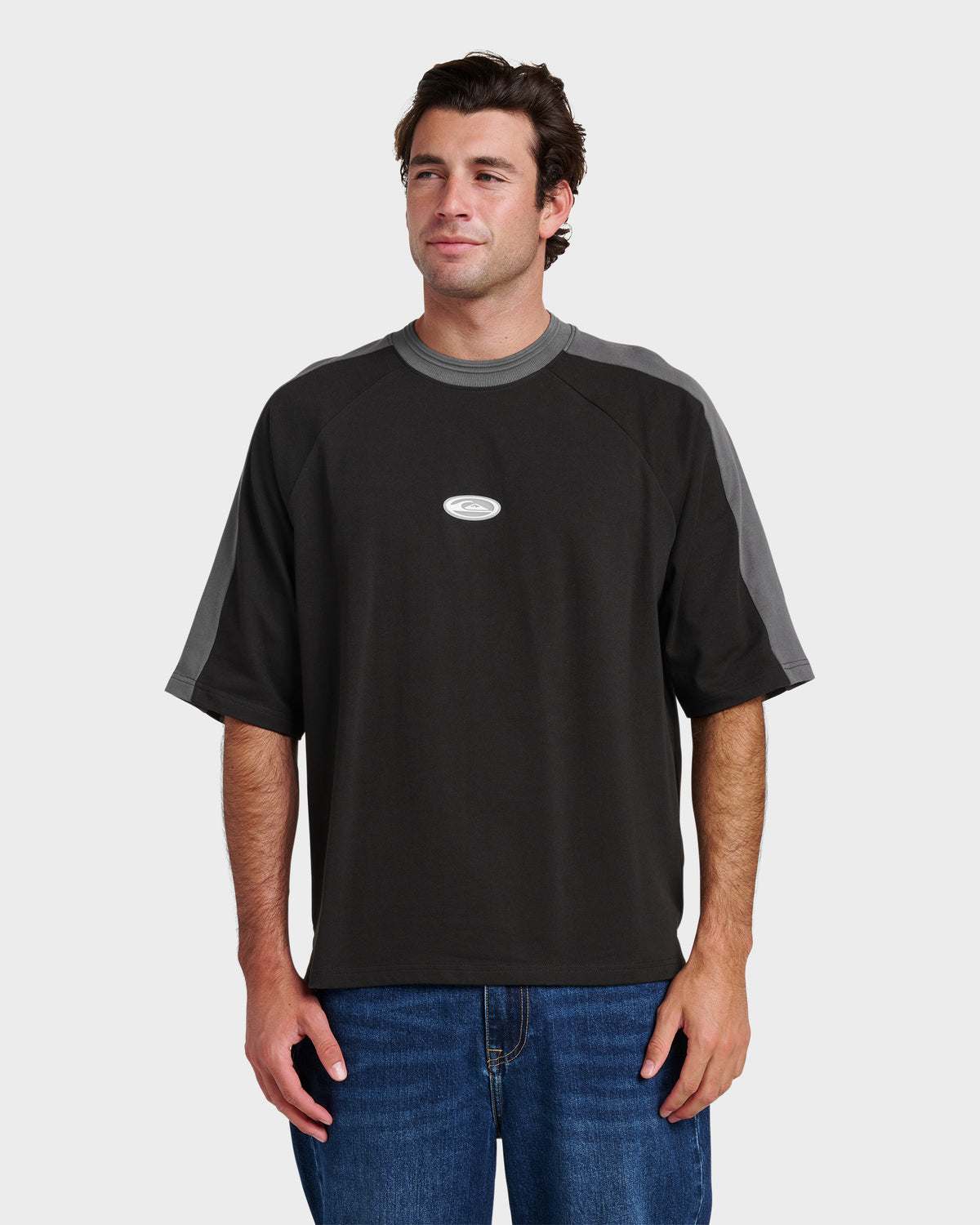 Apex-Raglan-Tee-Black-1