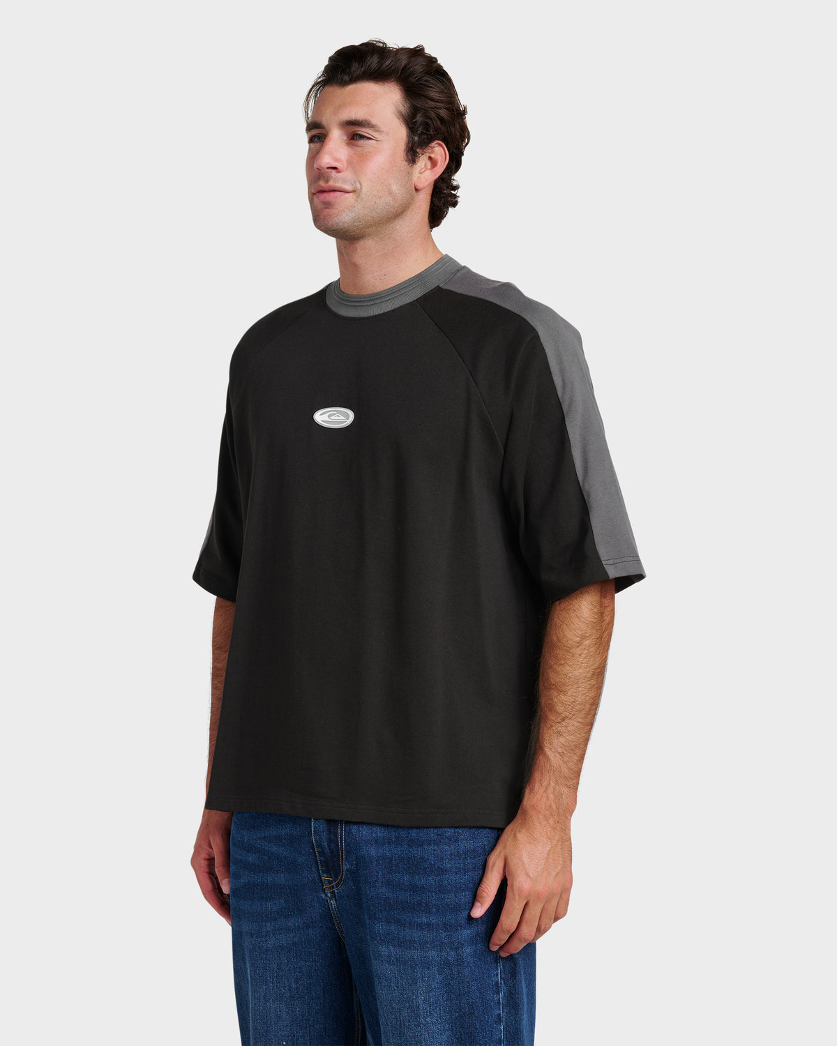 Apex-Raglan-Tee-Black-3