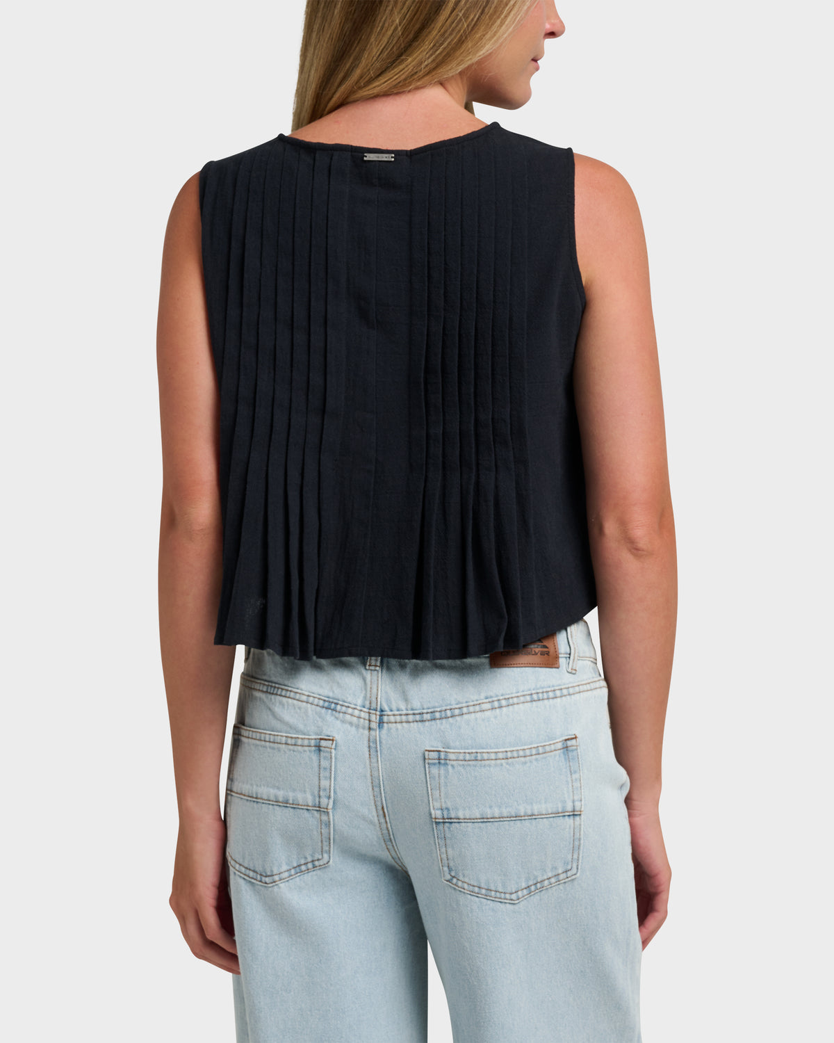 Clover Pleated Sleeveless Crop Top