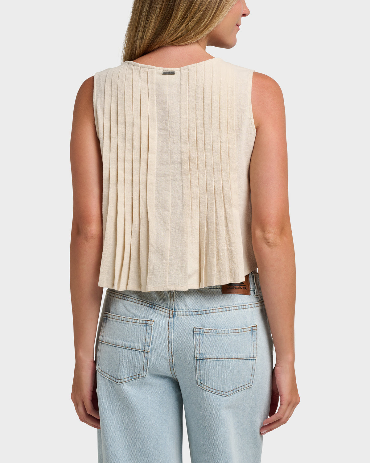 Clover Pleated Sleeveless Crop Top