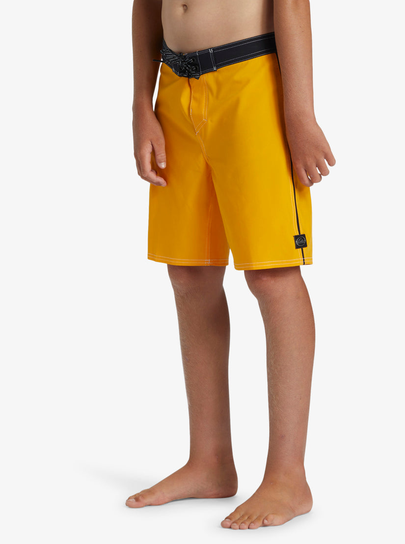 Boys 8-16 Saturn Solid 17" Boardshorts - Radiant Yellow